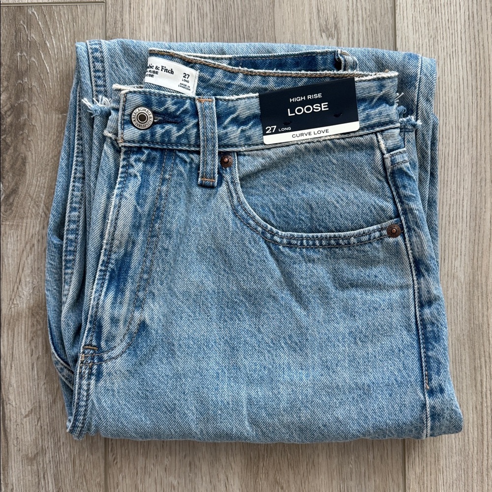 Abercrombie & Fitch Light Blue Women Jeans
